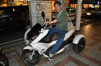 沖縄観光をブルースカイリゾートのトライクでレンタカーよりも楽しく開放感と爽快感を体験して下さい！