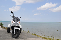 沖縄観光をブルースカイリゾートのトライクでレンタカーよりも楽しく開放感と爽快感を体験して下さい！